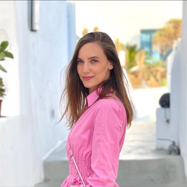 Babysitting job in Bucharest: Dara