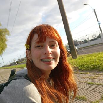 Baby-sitter in La Paz: Avril