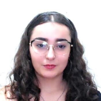 Babysitter in Valladolid: Clara