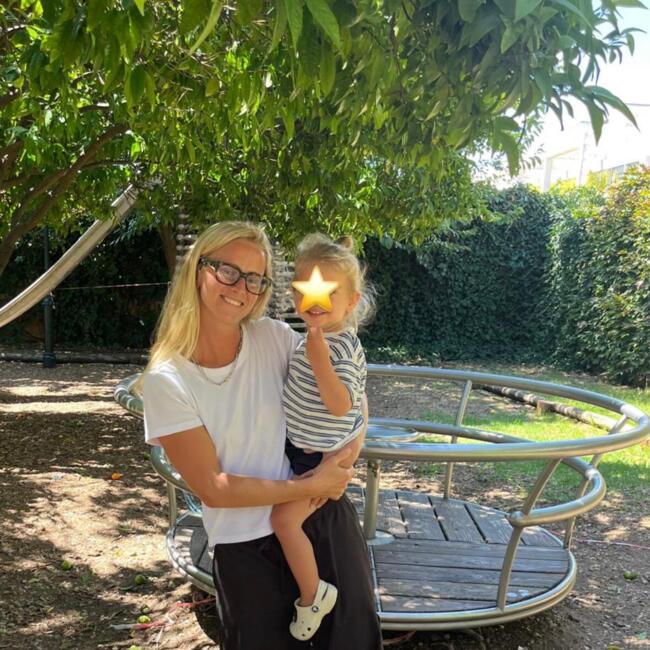 Babysitter in Ericeira: Charlotte