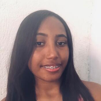 Babysitter in Guarujá: Bianca