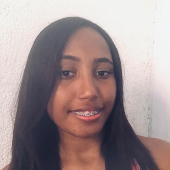 Babysitter in Guarujá: Bianca