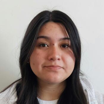 Babysitter in Port Montt: Francisca