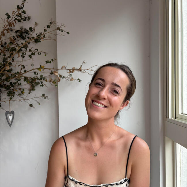 Babysitter in Sydney: Laura