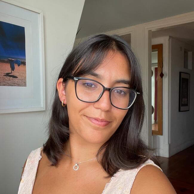 Babysitter in Lisbon: Luana