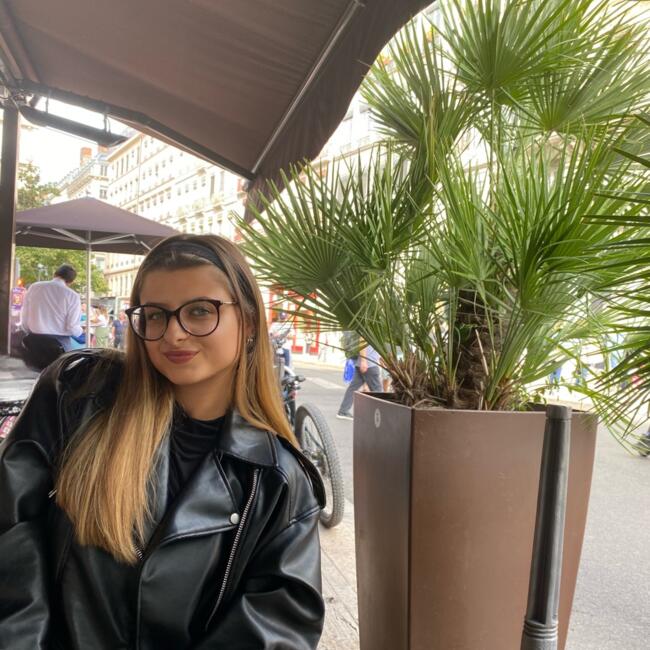 Babysitter in Metz: Elisa