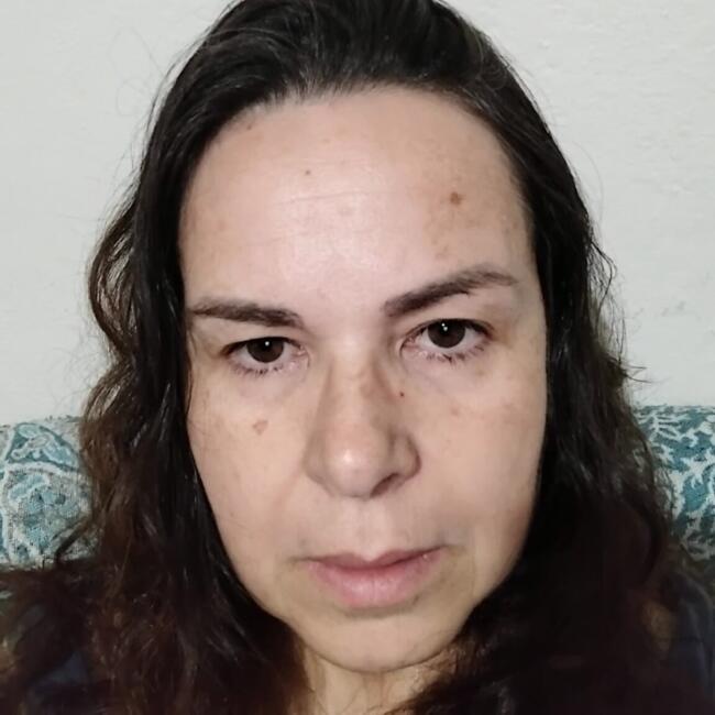 Babá em Atibaia: Simone