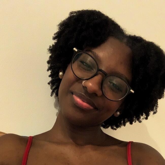 Babysitter in Linda a Velha: Priscila Pereira