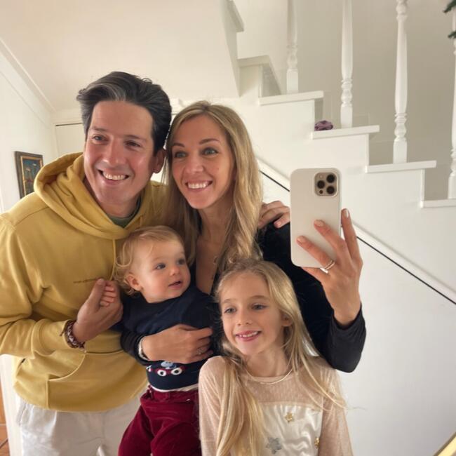 Trabalho de babysitting em Sintra: Kamile