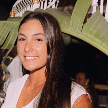 Babysitter in Marinha Grande: Bárbara