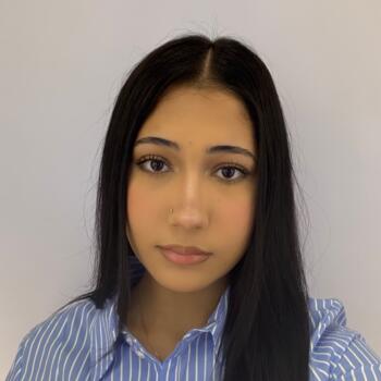 Babysitter in Créteil: Rana