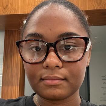 Childminder in Lisbon: Iris rafaela