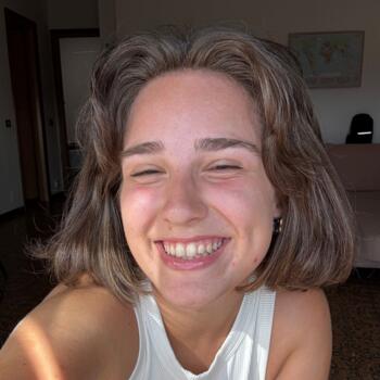 Babysitter in Cerano: Emeli Camile
