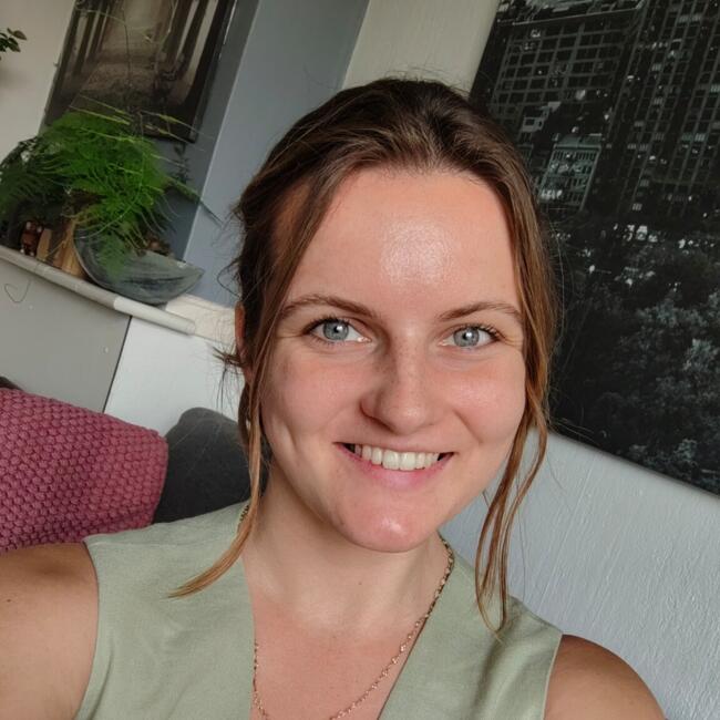 Babysitter in Saint-Germain-des-Bois (Bourgogne-Franche-Comté): Lotte