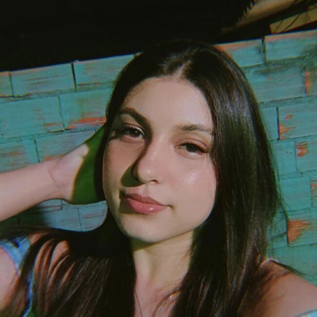 Babá em Osasco: Maay