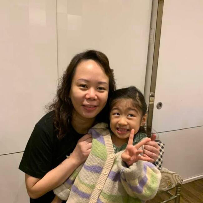 Babysitter in Singapore Island: Esther