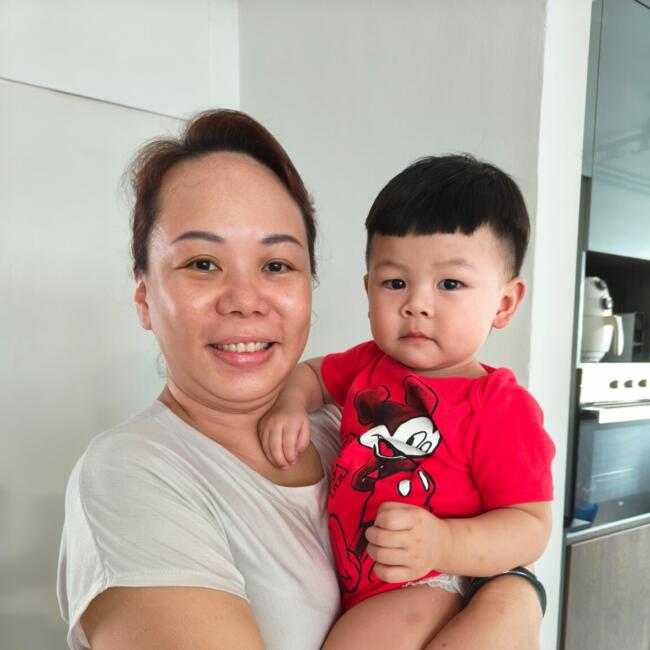 Babysitter in Singapore Island: Esther