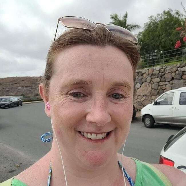 Babysitter in Leeds: Lyndsey