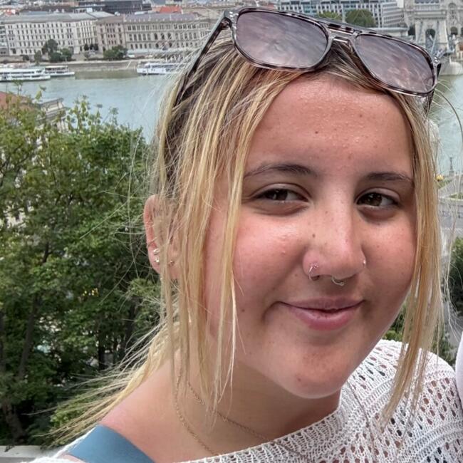 Babysitter in Newcastle upon Tyne: Charlotte