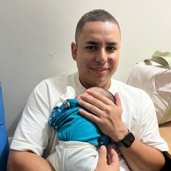 Babysitting job in Guarulhos: babysitting job Roberto