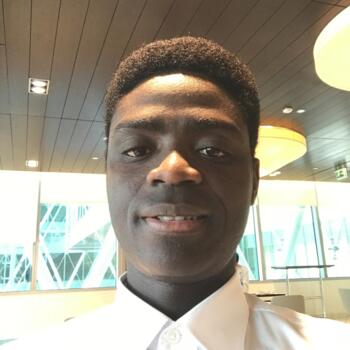 Babysitter in Abu Dhabi: Sunday