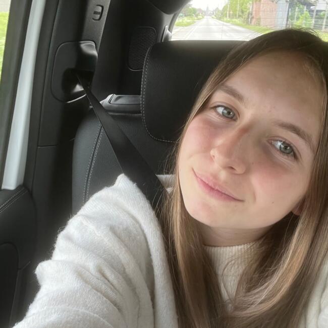 Babysitter in Floreffe: Elodie
