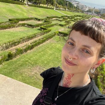 Babysitter em Lisboa: Mikaella