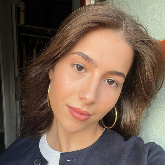 Babysitter in Sarón: Paula