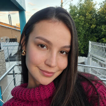 Babysitter in Montenegro: Maria luiza