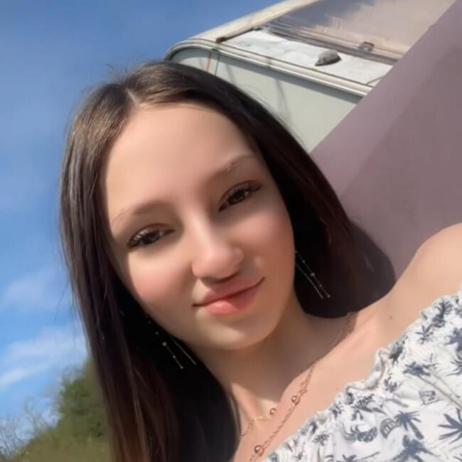 Bonă în Râmnicu Vâlcea: Daria