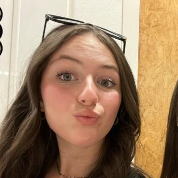 Babysitter in Granges (Bourgogne-Franche-Comté): Emie