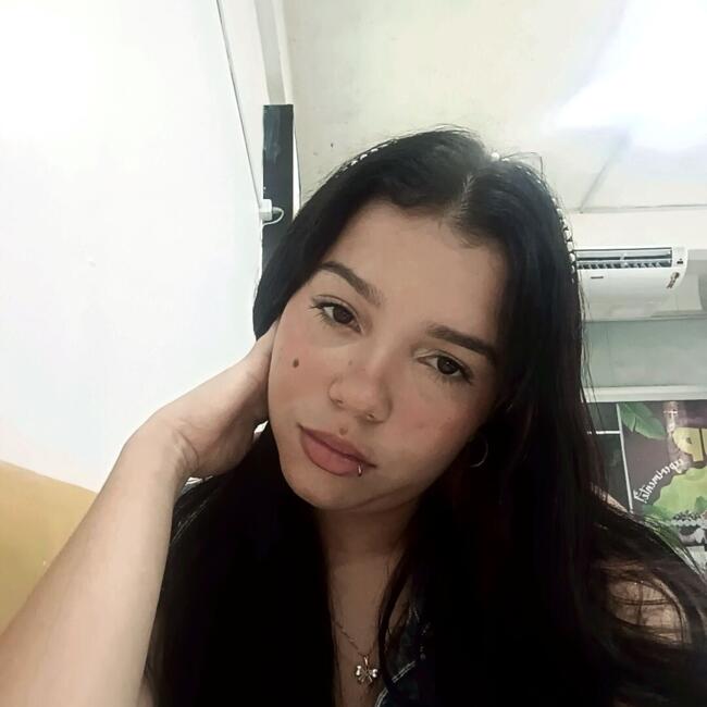 Babysitter in Abaetetuba: Kaylanne