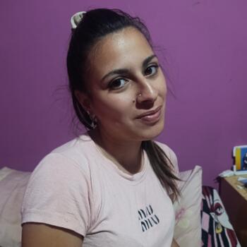 Niñera en Pérez: Mailen