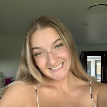 Babysitter in Rockhampton: Grace