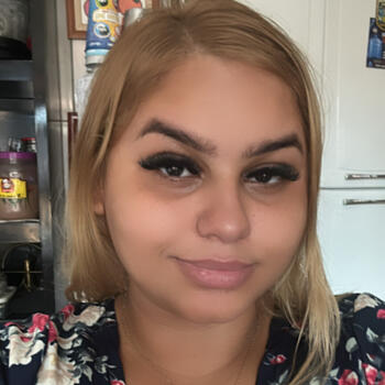 Babá em Caucaia: Rayane