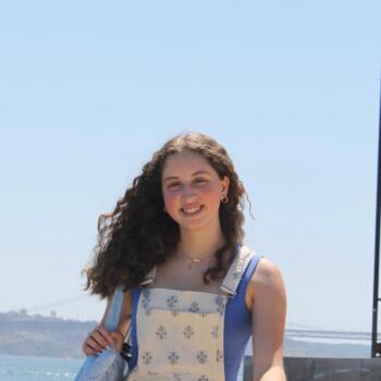 Babysitter em Coimbra: Constança Pombo Cardoso