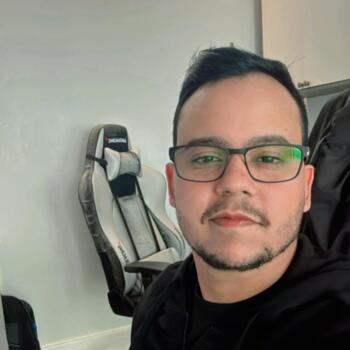 Emprego de babá em Cabedelo: emprego de babá Weslley