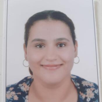 Babysitter in Vaulx-en-Velin: Khaoula