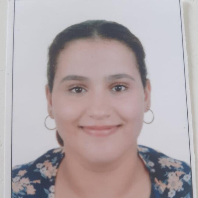 Babysitter in Vaulx-en-Velin: Khaoula