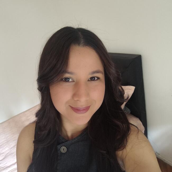Babysitting job in Buenos Aires: Laura Marcela