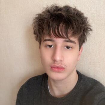 Babysitter Troyes: Deni