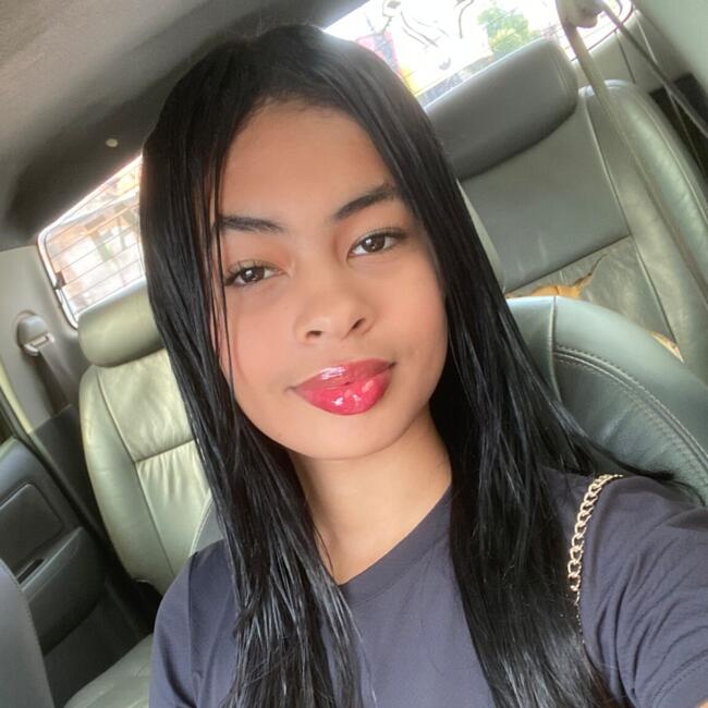 Babá em Imperatriz: Evelyn