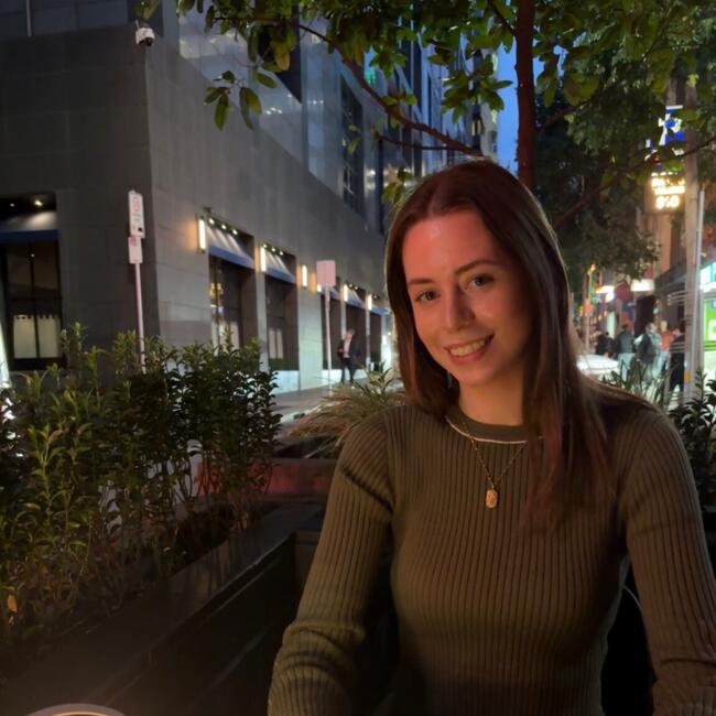 Babysitter in Brisbane: Isobel
