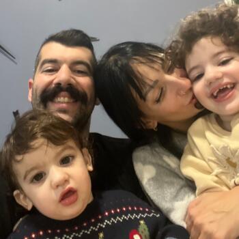 Δουλειά για babysitter στην περιοχή Χανιά: δουλειά φύλαξης παιδιών Γιώργος