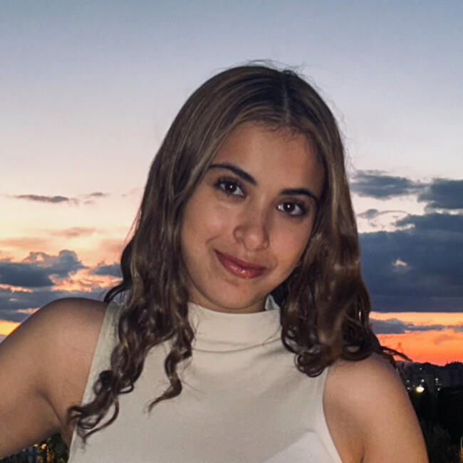 Babysitter in Madrid: Aurora