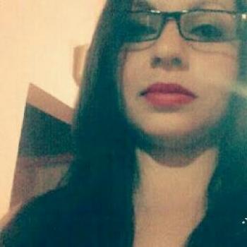 Babysitter in Tristán Suárez: Analia