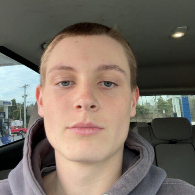 Babysitter in Jeffersonville (Indiana): David