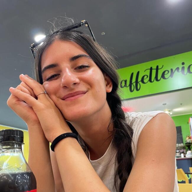 Babysitter a Vimodrone: Camilla