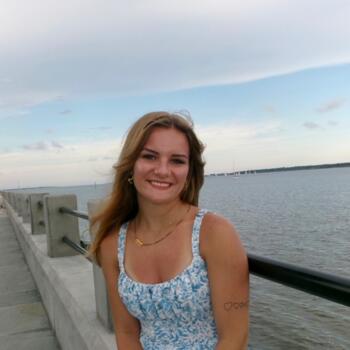 Babysitter in Moundville: Erin