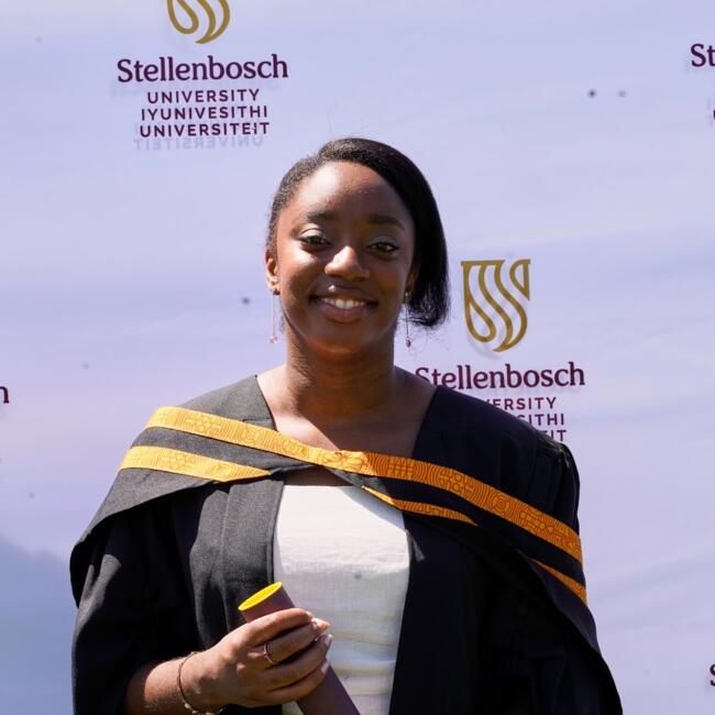 Babysitter in Nottingham: Damola